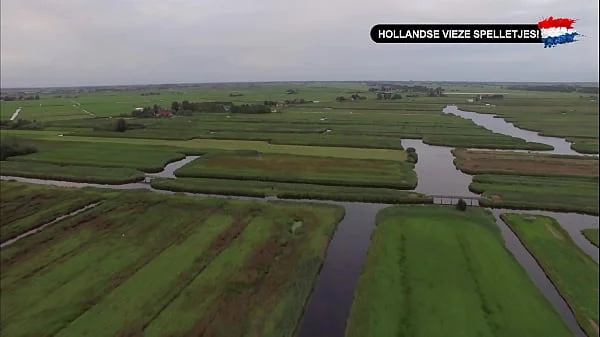 Hollandse Vieze Spelletjes Introductie - Op bezoek bij geile Suus! (Nederlands gesproken)