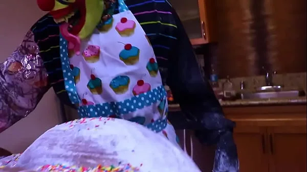 Victoria Cakes Gets Her Fat Ass Made into A Cake By Gibby The Clown