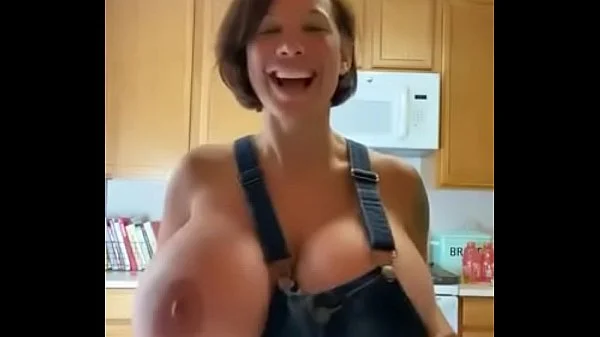 Housewife Big Tits