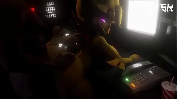 Fucking chica hard while Ignoring phone